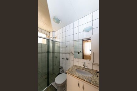 Apartamento à venda com 137m², 3 quartos e 2 vagas Apartamento à venda com 137m², 3 quartos e 2 vagasBanheiro da Suíte