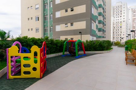 Apartamento para alugar com 51m², 2 quartos e 1 vaga Apartamento para alugar com 51m², 2 quartos e 1 vagaÁrea comum - Playground