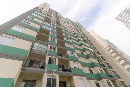 Apartamento para alugar com 51m², 2 quartos e 1 vaga Apartamento para alugar com 51m², 2 quartos e 1 vagaFachada