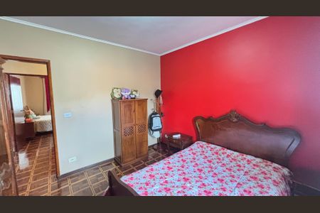 Casa à venda com 209m², 4 quartos e 3 vagas Casa à venda com 209m², 4 quartos e 3 vagasQuarto 4