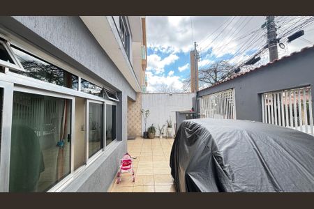 Casa à venda com 209m², 4 quartos e 3 vagas Casa à venda com 209m², 4 quartos e 3 vagasGaragem