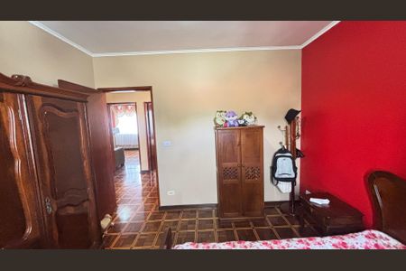 Casa à venda com 209m², 4 quartos e 3 vagas Casa à venda com 209m², 4 quartos e 3 vagasQuarto 4