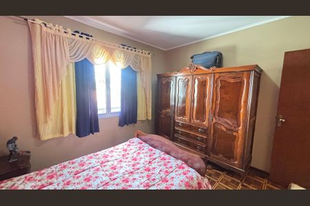 Casa à venda com 209m², 4 quartos e 3 vagas Casa à venda com 209m², 4 quartos e 3 vagasQuarto 4