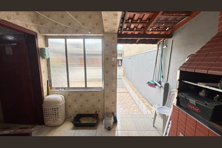 Casa à venda com 209m², 4 quartos e 3 vagas Casa à venda com 209m², 4 quartos e 3 vagasÁrea de Serviço