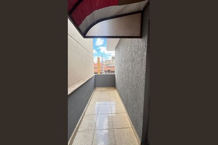 Casa à venda com 209m², 4 quartos e 3 vagas Casa à venda com 209m², 4 quartos e 3 vagasVaranda do Quarto 2