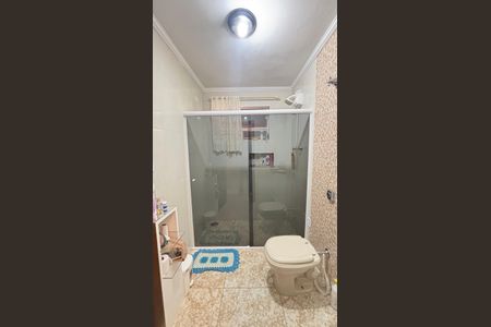 Casa à venda com 209m², 4 quartos e 3 vagas Casa à venda com 209m², 4 quartos e 3 vagasBanheiro Social