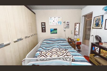Casa à venda com 140m², 4 quartos e 2 vagas Casa à venda com 140m², 4 quartos e 2 vagasSuíte