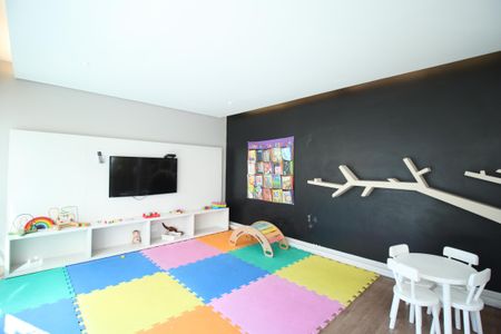 Apartamento à venda com 71m², 3 quartos e 1 vagaÁrea comum