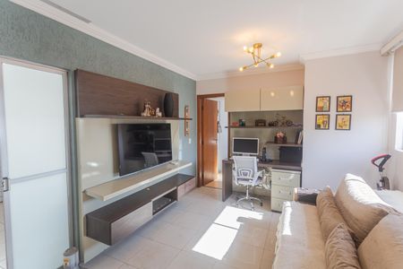 Apartamento à venda com 225m², 3 quartos e 4 vagas Apartamento à venda com 225m², 3 quartos e 4 vagasSala 2