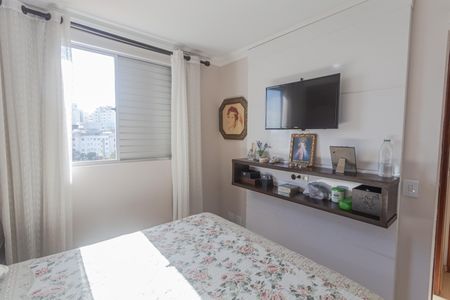 Apartamento à venda com 225m², 3 quartos e 4 vagas Apartamento à venda com 225m², 3 quartos e 4 vagasSuíte 2 na Cobertura