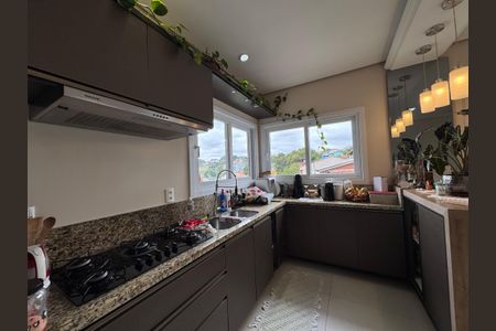 Casa à venda com 187m², 3 quartos e 2 vagas Casa à venda com 187m², 3 quartos e 2 vagasCozinha