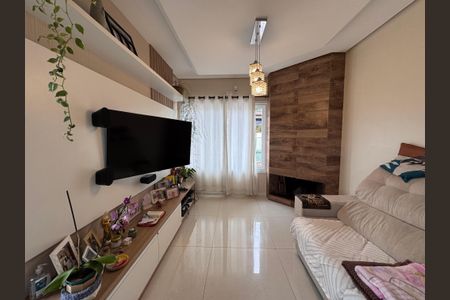 Casa à venda com 187m², 3 quartos e 2 vagas Casa à venda com 187m², 3 quartos e 2 vagasSala