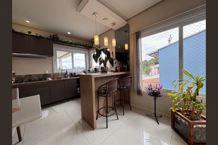 Casa à venda com 187m², 3 quartos e 2 vagas Casa à venda com 187m², 3 quartos e 2 vagasCozinha