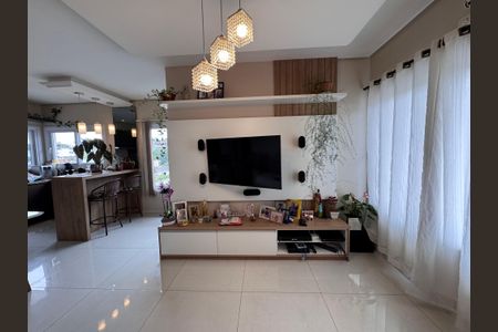 Casa à venda com 187m², 3 quartos e 2 vagas Casa à venda com 187m², 3 quartos e 2 vagasSala