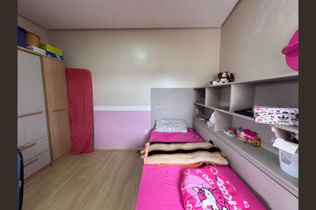 Casa à venda com 187m², 3 quartos e 2 vagas Casa à venda com 187m², 3 quartos e 2 vagasQuarto 2