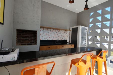 Apartamento à venda com 42m², 2 quartos e 1 vaga Apartamento à venda com 42m², 2 quartos e 1 vagaÁrea comum - Churrasqueira 2