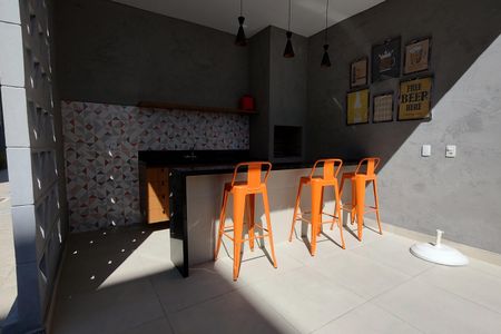 Apartamento à venda com 42m², 2 quartos e 1 vaga Apartamento à venda com 42m², 2 quartos e 1 vagaÁrea comum - Churrasqueira 1