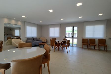 Apartamento à venda com 42m², 2 quartos e 1 vaga Apartamento à venda com 42m², 2 quartos e 1 vagaÁrea comum - Salão de festas
