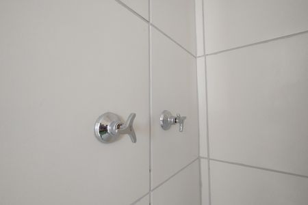 Apartamento à venda com 42m², 2 quartos e 1 vaga Apartamento à venda com 42m², 2 quartos e 1 vagaBanheiro Social