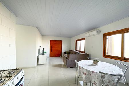 Casa à venda com 87m², 2 quartos e 1 vagaCozinha