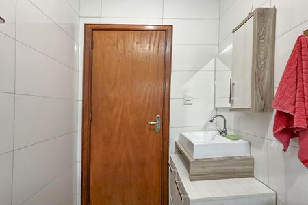 Casa à venda com 87m², 2 quartos e 1 vagaBanheiro