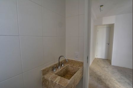 Apartamento à venda com 52m², 2 quartos e 1 vaga Apartamento à venda com 52m², 2 quartos e 1 vagaBanheiro da Suíte