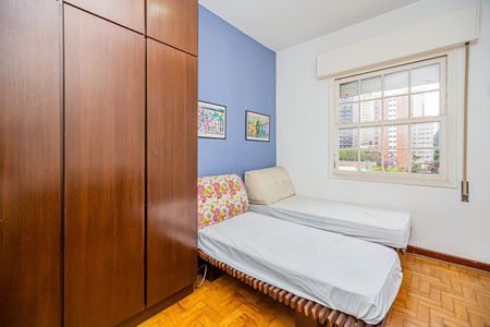 Apartamento à venda com 105m², 2 quartos e sem vaga