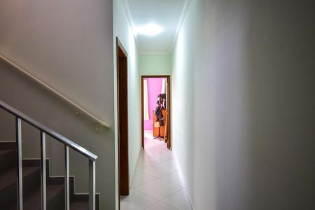 Casa à venda com 125m², 3 quartos e 2 vagasCorredor