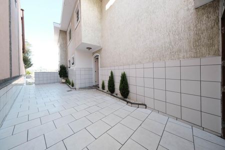 Casa à venda com 250m², 4 quartos e 4 vagasQuintal