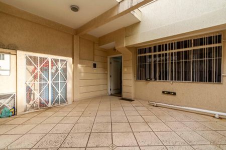 Casa à venda com 115m², 3 quartos e 2 vagas Casa à venda com 115m², 3 quartos e 2 vagasGaragem