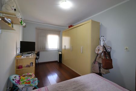 Casa à venda com 199m², 3 quartos e 2 vagasQuarto 2