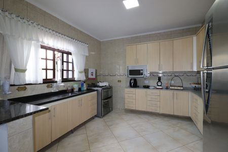 Casa à venda com 199m², 3 quartos e 2 vagasCozinha