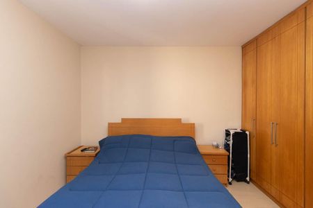 Apartamento à venda com 160m², 3 quartos e 3 vagas Apartamento à venda com 160m², 3 quartos e 3 vagasSuíte