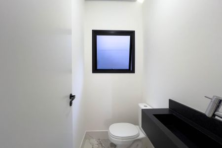 Casa à venda com 192m², 4 quartos e 2 vagasLavabo