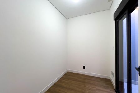 Casa à venda com 192m², 4 quartos e 2 vagasQuarto 2