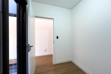 Casa à venda com 192m², 4 quartos e 2 vagasQuarto 2