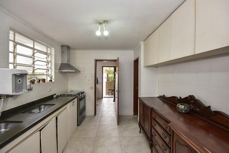 Casa de condomínio à venda com 280m², 4 quartos e 4 vagasCozinha