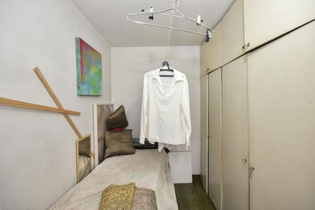 Casa de condomínio à venda com 280m², 4 quartos e 4 vagasQuarto de Serviço