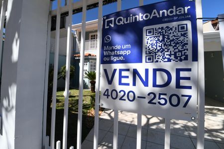 Casa à venda com 270m², 3 quartos e 3 vagasPlaca