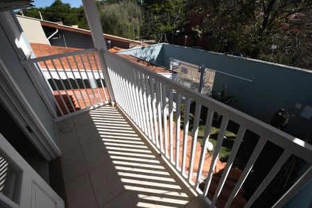 Casa à venda com 270m², 3 quartos e 3 vagasEscritório 2 - Sacada