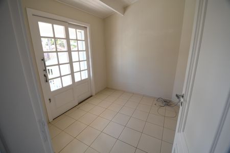 Casa à venda com 270m², 3 quartos e 3 vagasEscritório 2