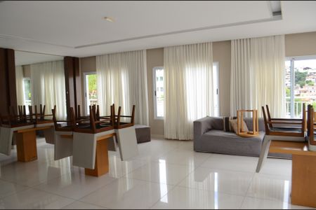 Apartamento à venda com 60m², 2 quartos e 1 vagaÁrea comum - Salão de festas