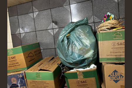 Casa à venda com 500m², 6 quartos e 3 vagas Casa à venda com 500m², 6 quartos e 3 vagasDispensa