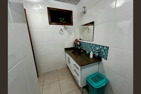 Casa à venda com 500m², 6 quartos e 3 vagas Casa à venda com 500m², 6 quartos e 3 vagasBanheiro 3