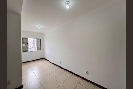 Casa para alugar com 200m², 3 quartos e 2 vagas Casa para alugar com 200m², 3 quartos e 2 vagasSuíte 2