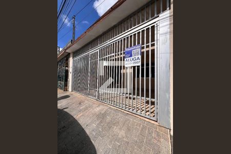 Casa para alugar com 200m², 3 quartos e 2 vagas