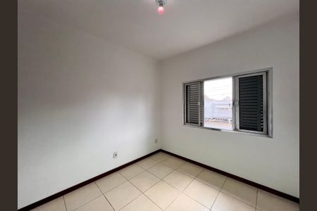 Casa para alugar com 200m², 3 quartos e 2 vagas Casa para alugar com 200m², 3 quartos e 2 vagasSuíte 1