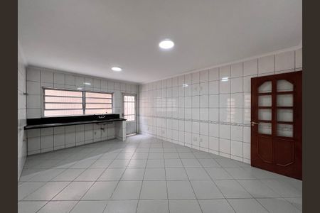 Casa para alugar com 200m², 3 quartos e 2 vagas Casa para alugar com 200m², 3 quartos e 2 vagasCozinha