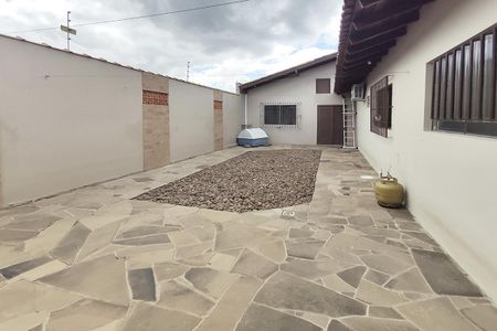 Casa para alugar com 58m², 2 quartos e sem vaga Casa para alugar com 58m², 2 quartos e sem vagaQuintal