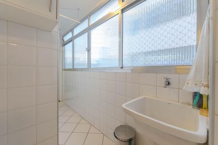 Apartamento à venda com 94m², 2 quartos e 1 vaga Apartamento à venda com 94m², 2 quartos e 1 vagaÁrea de Serviço